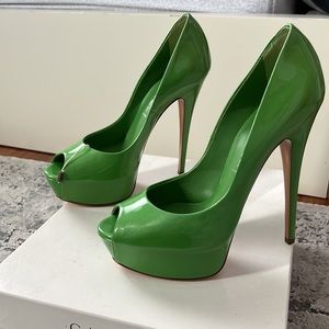Casadei platform pumps